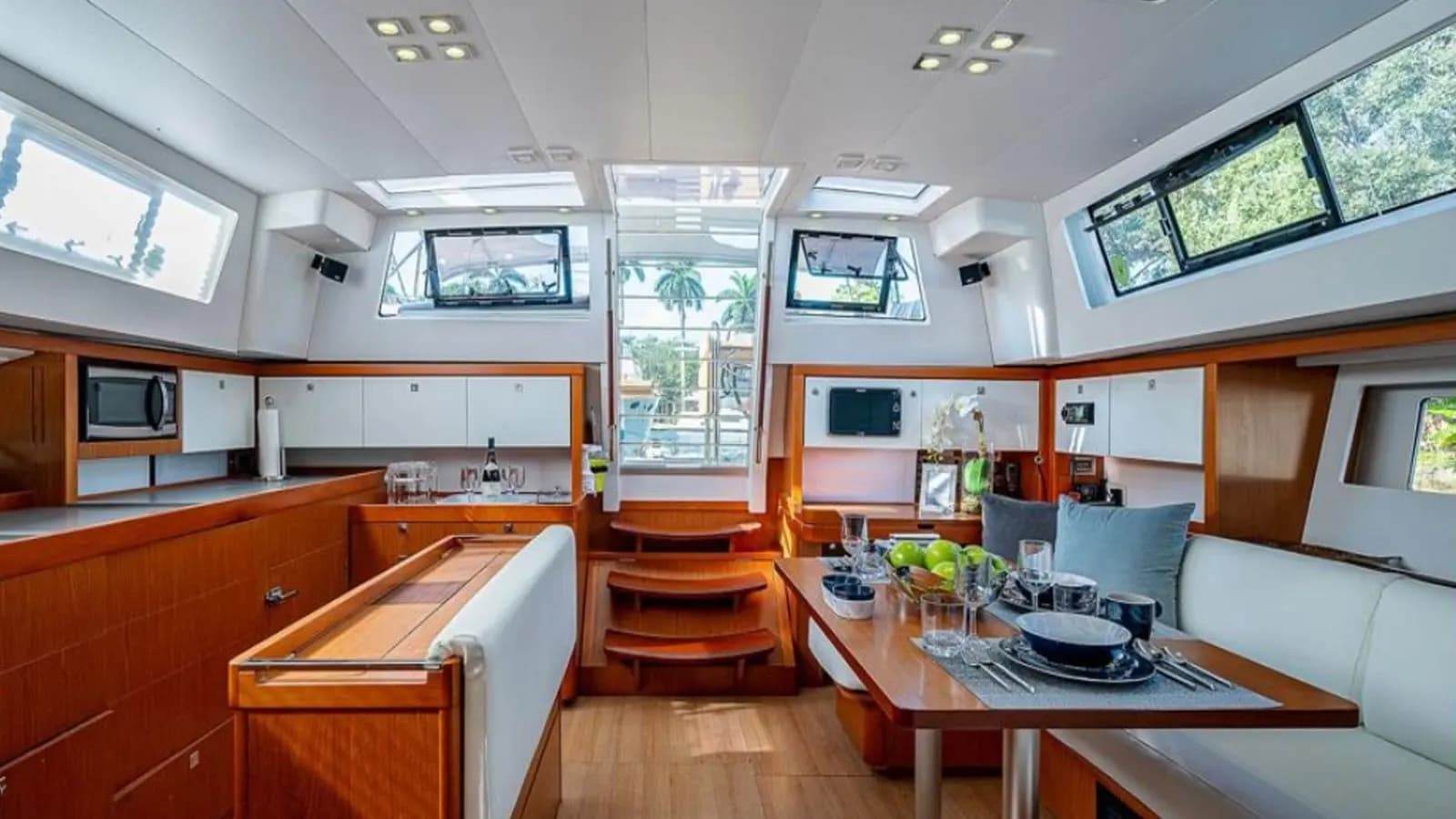 Beneteau 56FT