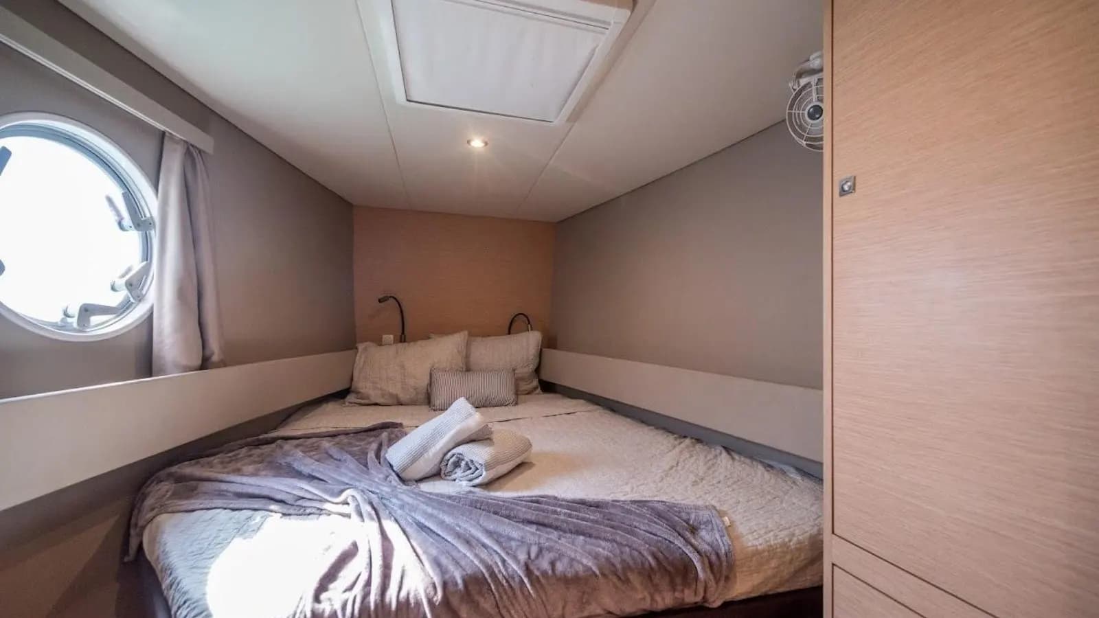 Neel 52FT